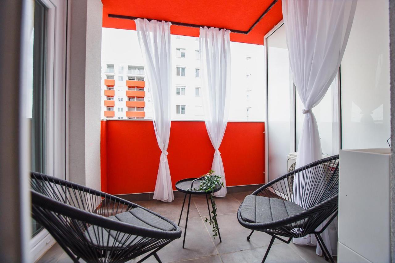 Trendy Apartment Near City Center Oradea Ngoại thất bức ảnh