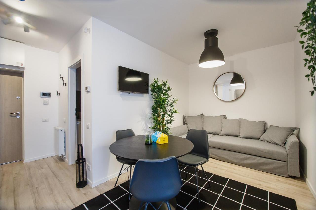 Trendy Apartment Near City Center Oradea Ngoại thất bức ảnh